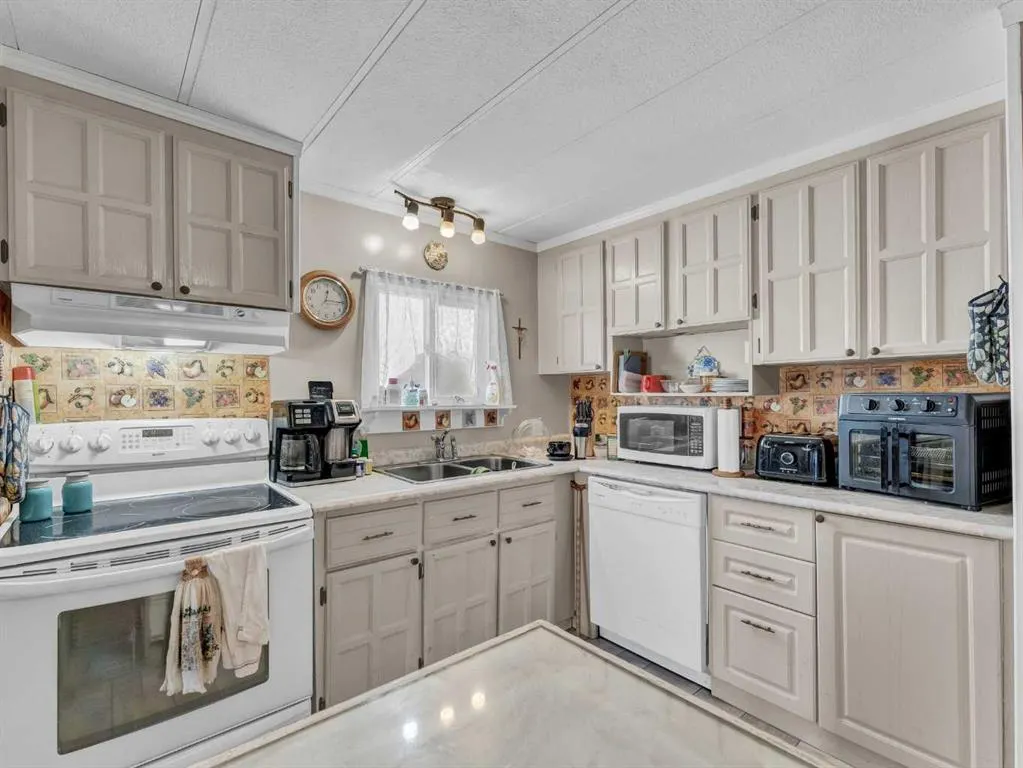 2248 Southview Drive SE, #28