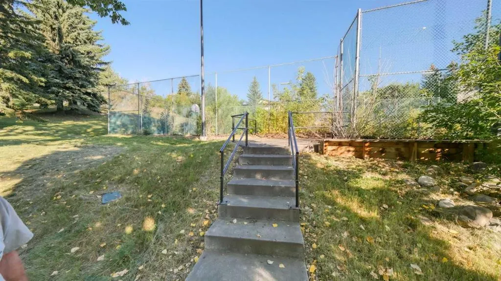 1616 8 Avenue NW, #117