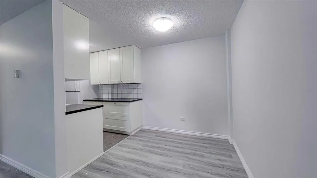 1616 8 Avenue NW, #117
