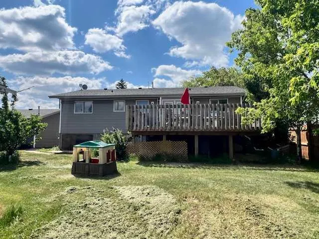 6 1 Avenue