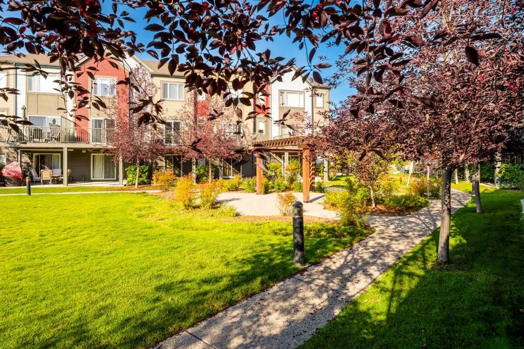107 Copperpond Villas SE