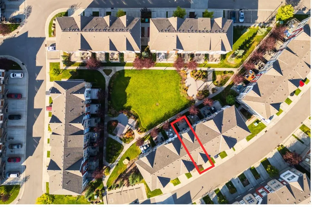 107 Copperpond Villas SE