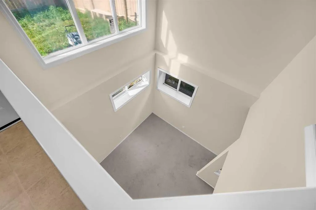 5 Saddlebrook Common NE