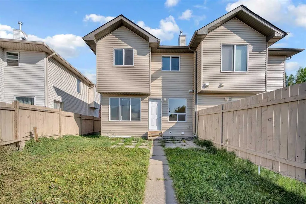 5 Saddlebrook Common NE