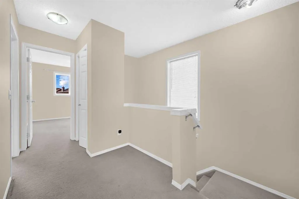 5 Saddlebrook Common NE