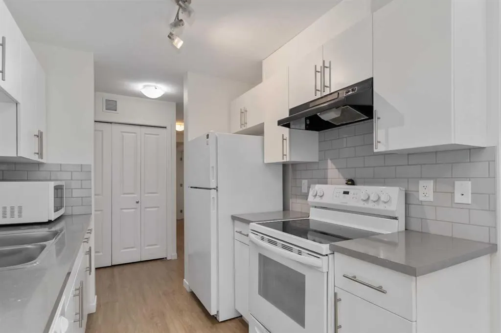 201 Abasand Drive, #1234
