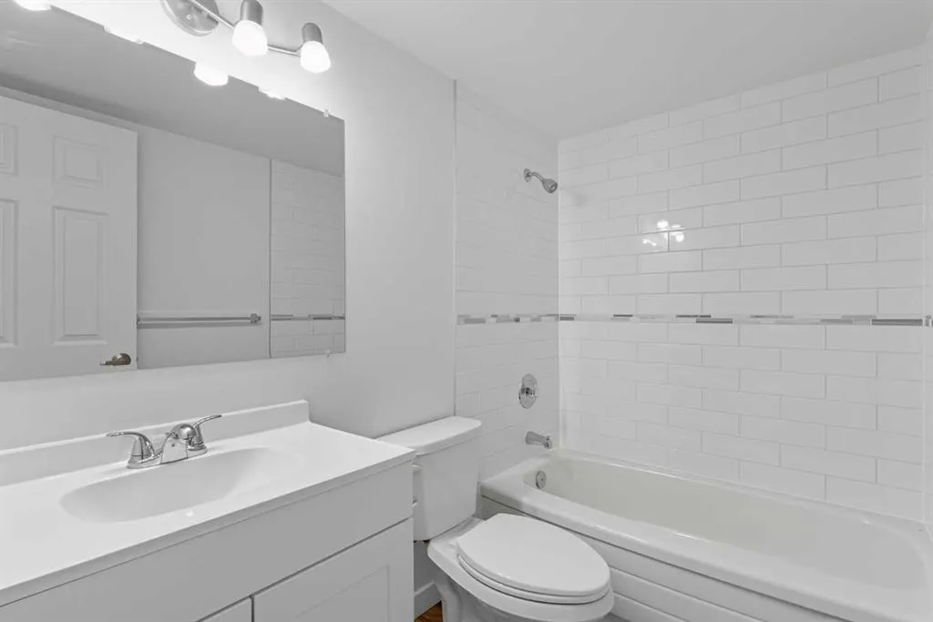 5601 Dalton Drive NW, #302A