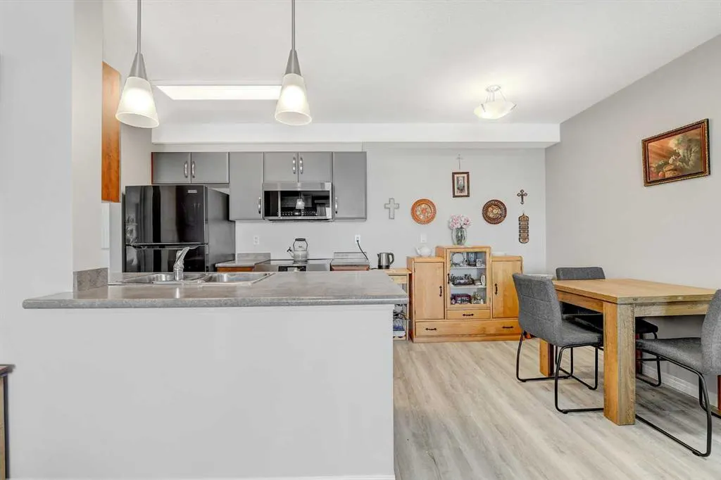 9120 96 Avenue, #423