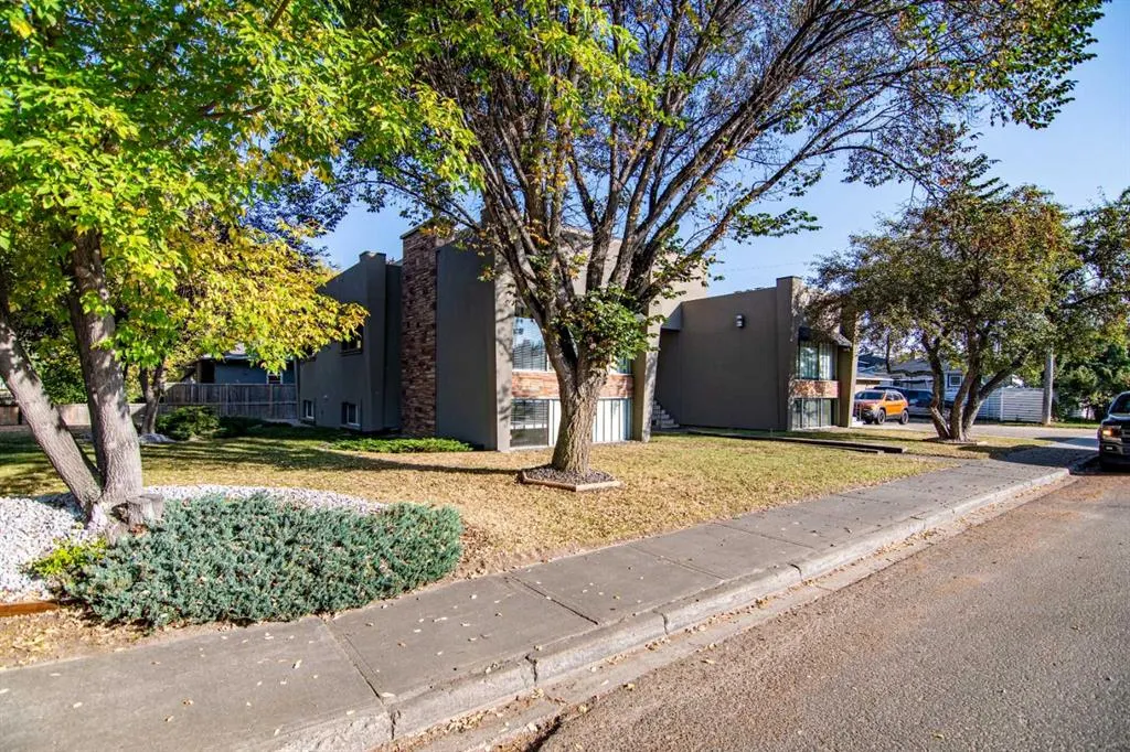 3737 50 Street, #C