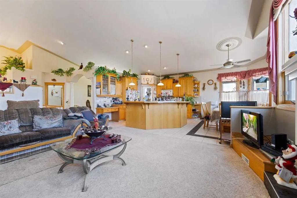 16 Arbour Estates View NW
