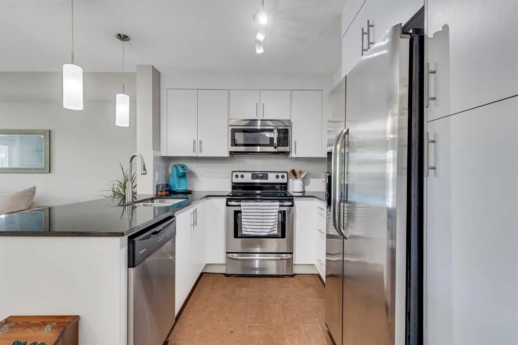 240 Skyview Ranch Road NE, #4311