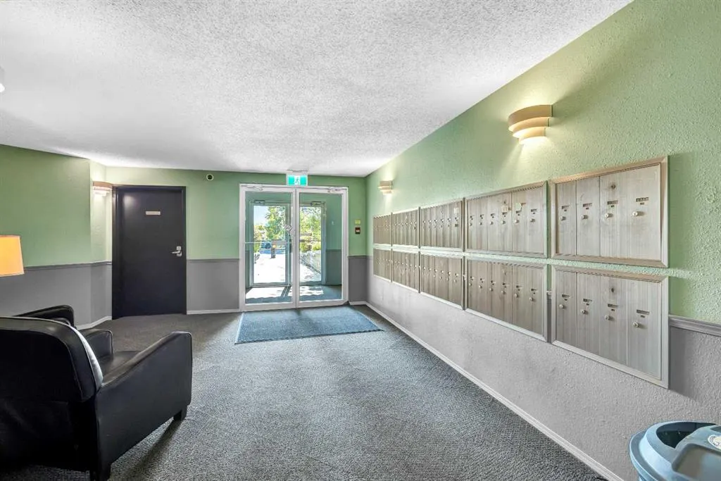 10 Dover Point SE, #309