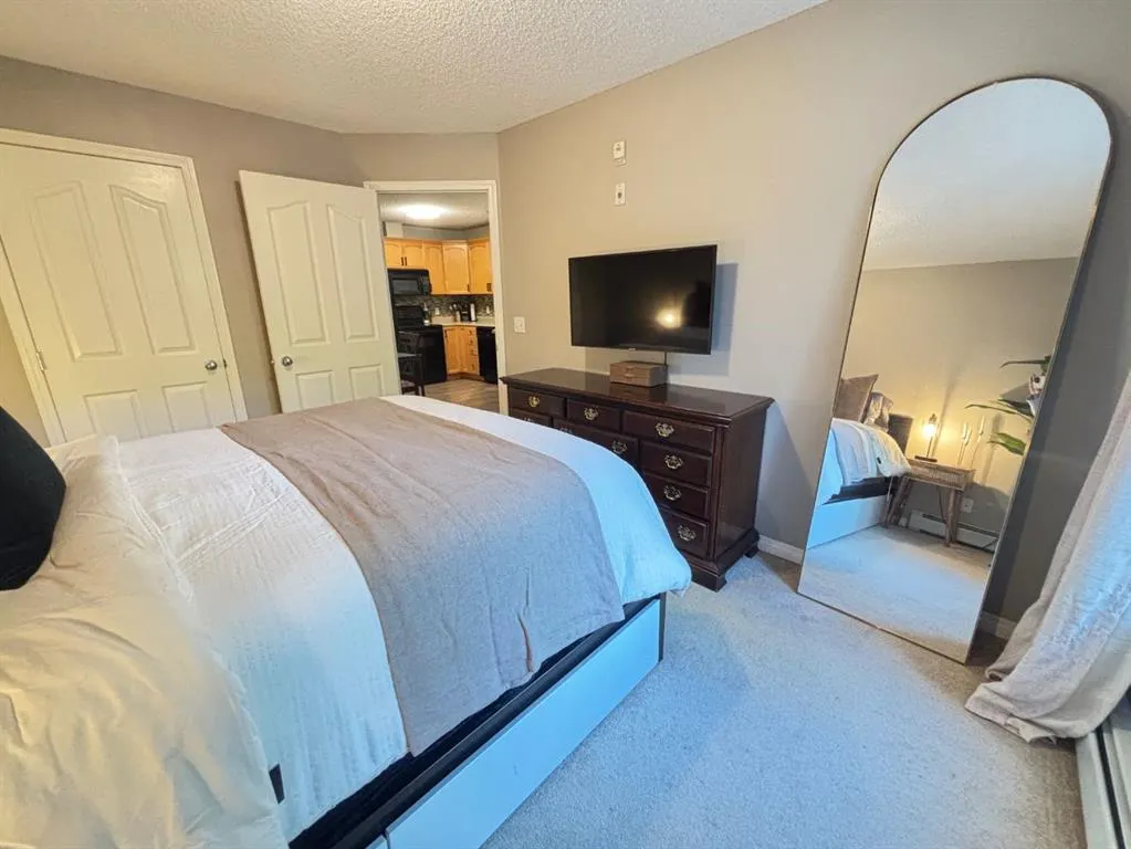 369 Rocky Vista Park NW, #116