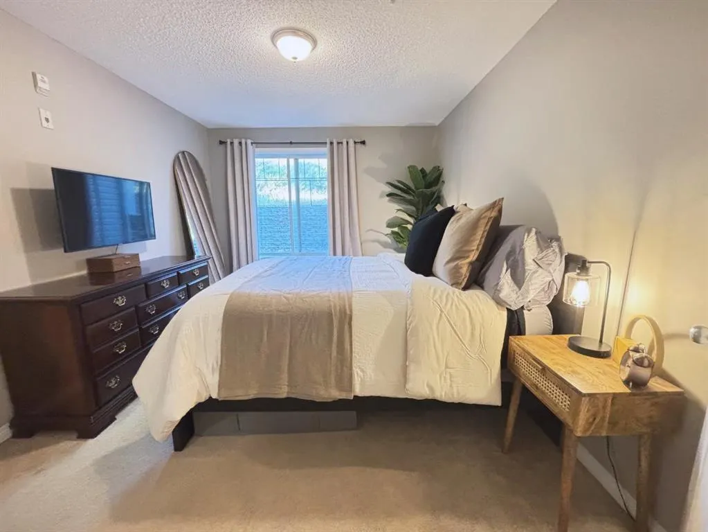 369 Rocky Vista Park NW, #116