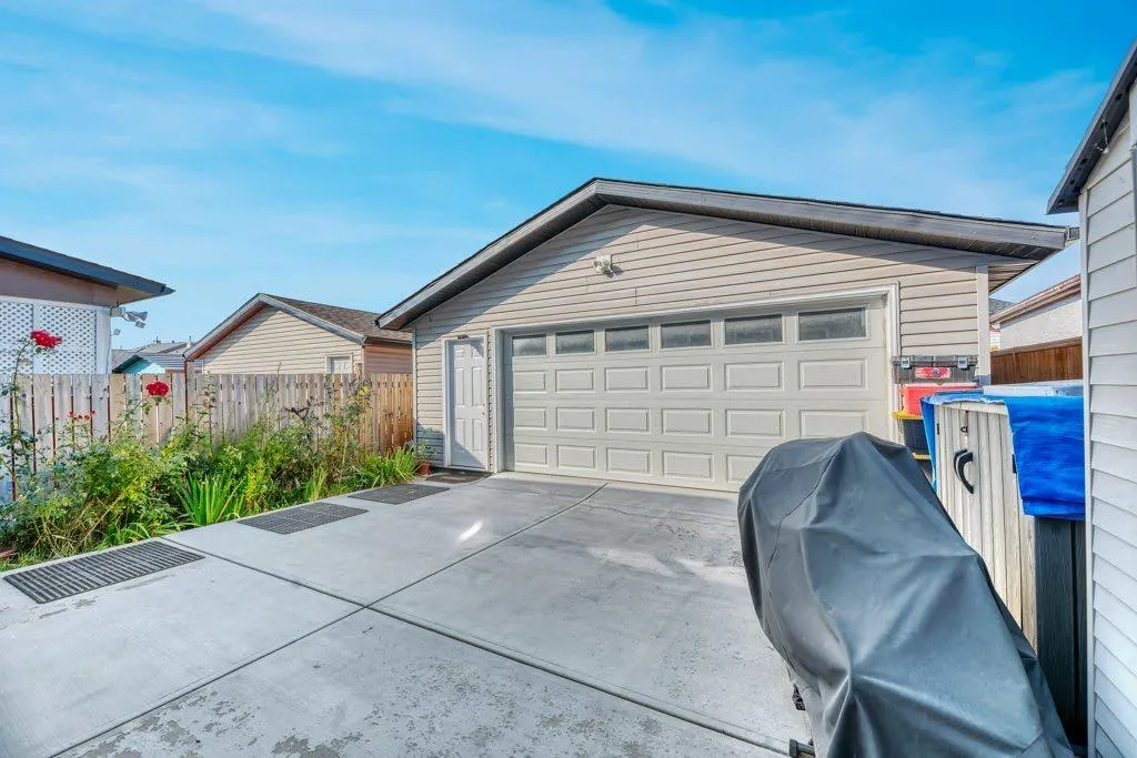 319 SADDLEBROOK E