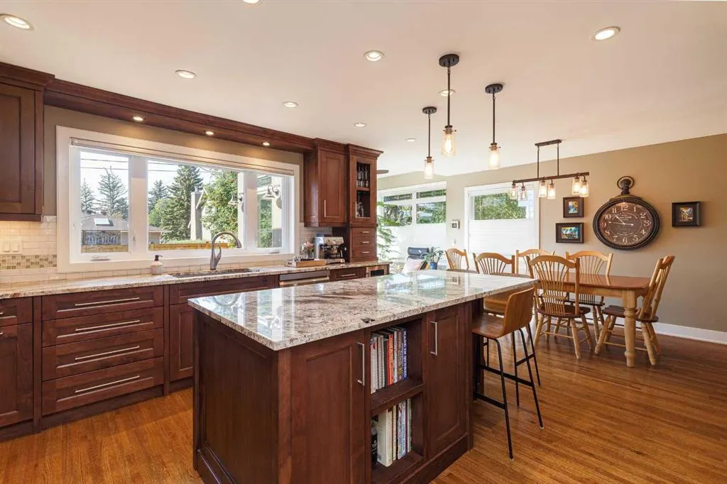 63 Cherovan Drive SW