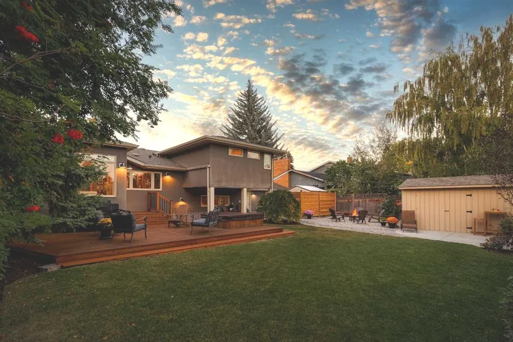 63 Cherovan Drive SW