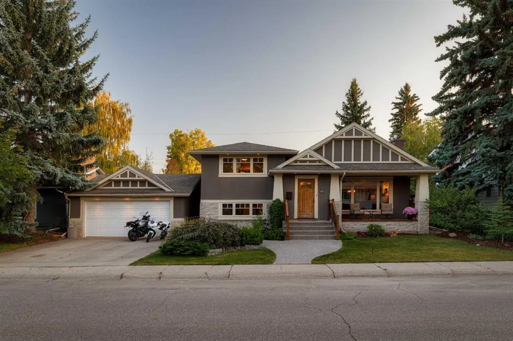 63 Cherovan Drive SW