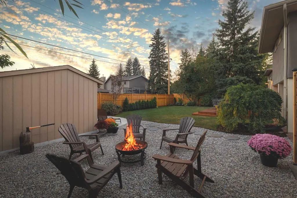 63 Cherovan Drive SW