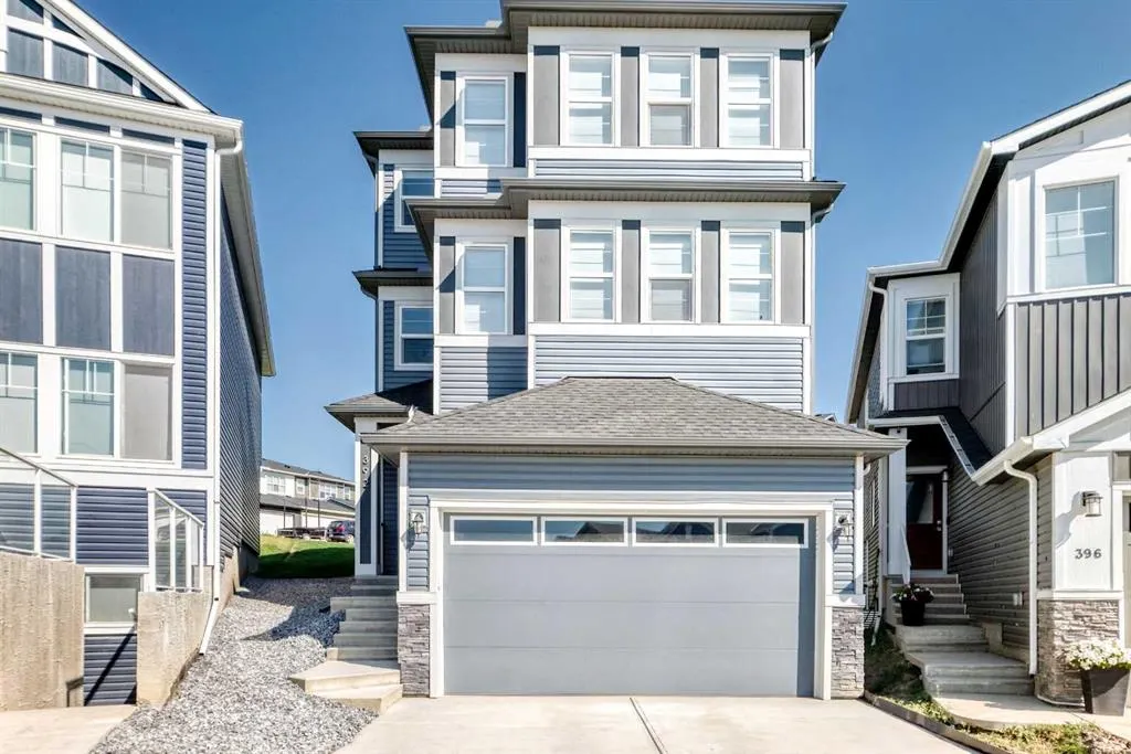 392 Carringvue Place NW