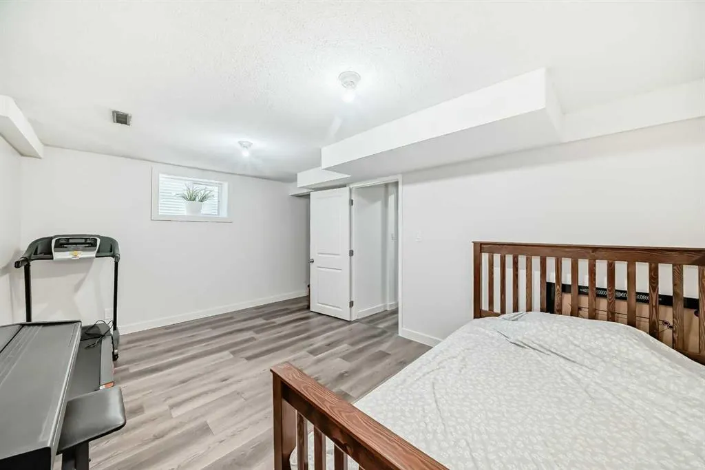 83 Castlebrook Way NE