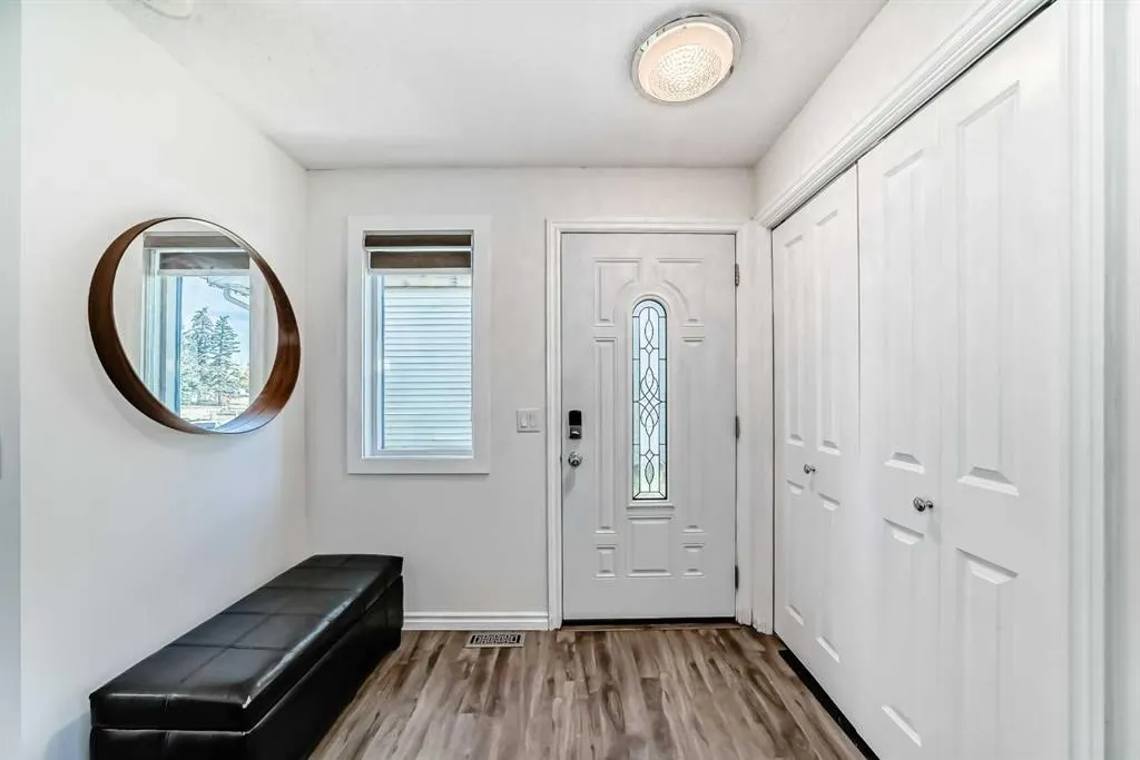 83 Castlebrook Way NE