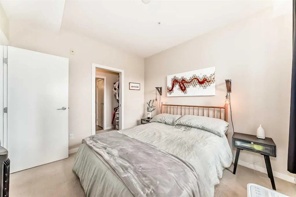 707 4 Street NE, #120