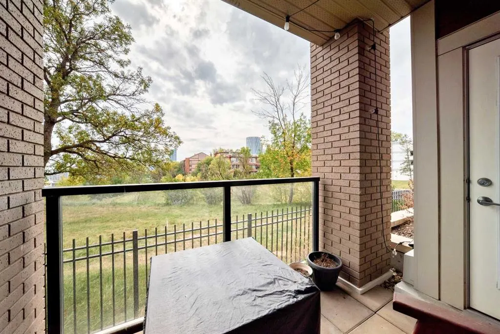 707 4 Street NE, #120