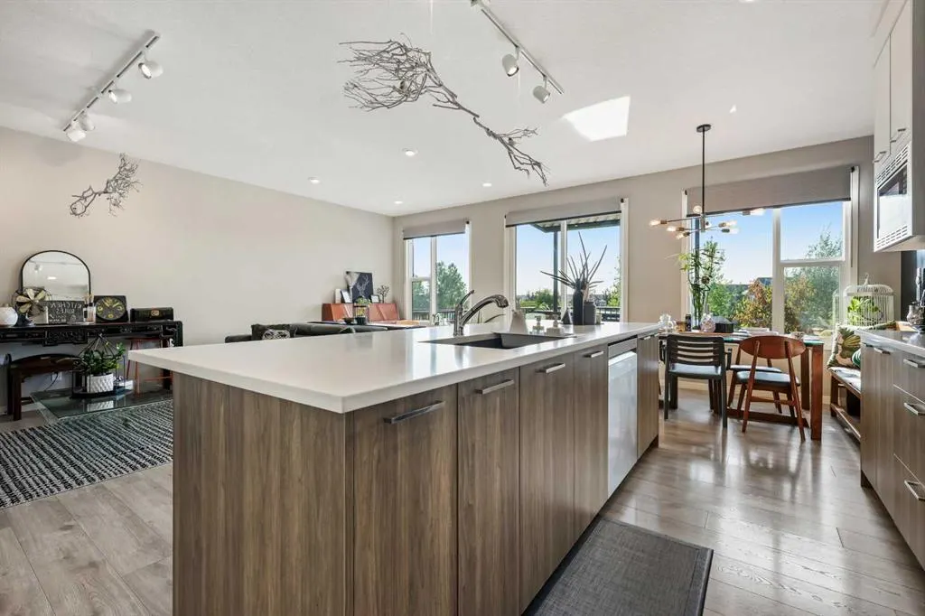 48 Seton Rise SE