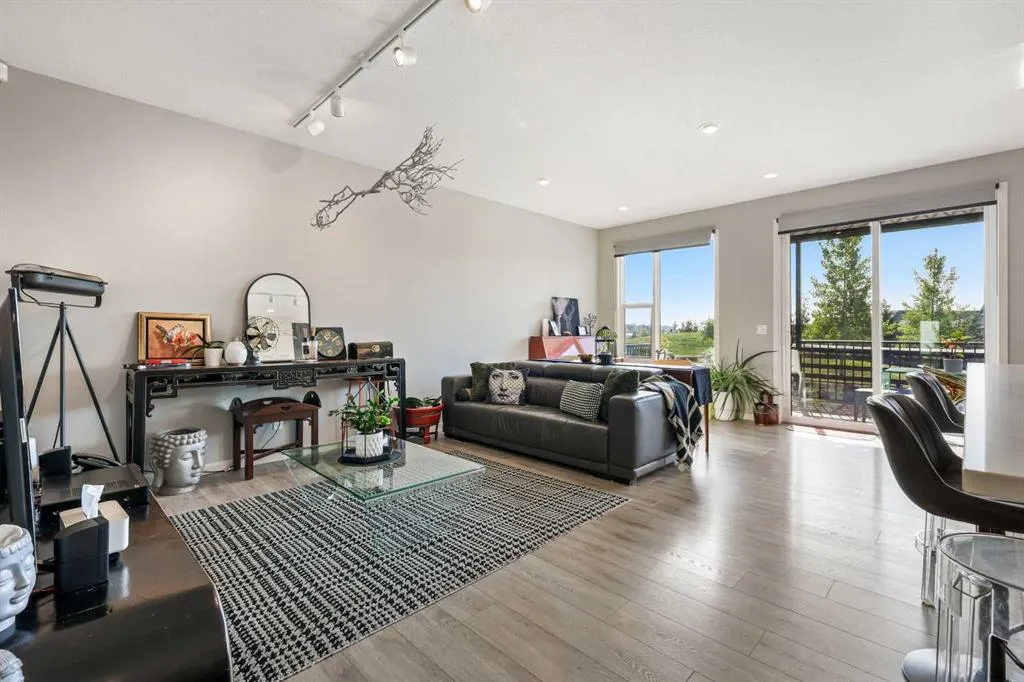 48 Seton Rise SE