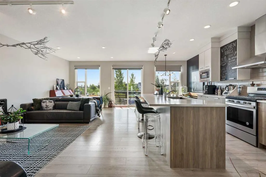 48 Seton Rise SE