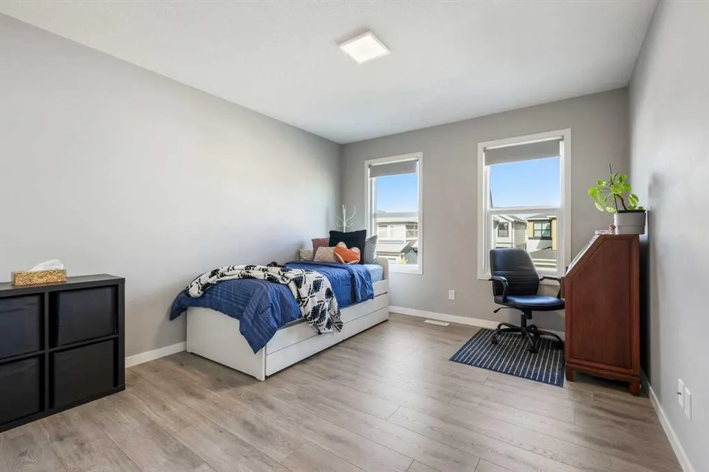 48 Seton Rise SE