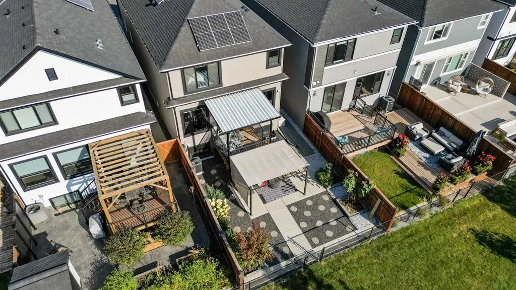 48 Seton Rise SE