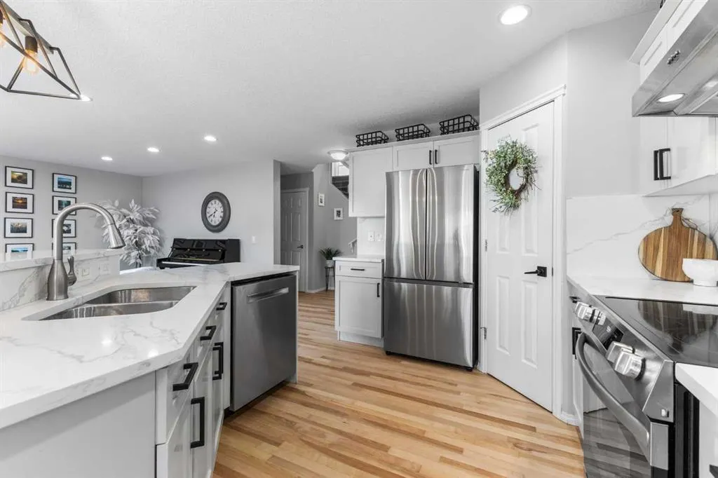 260 West Creek Circle
