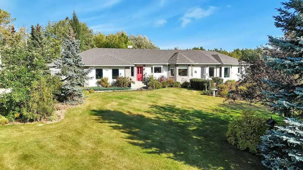 33016 Township Road 424A