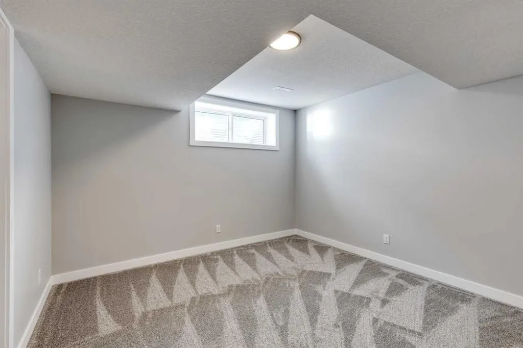 967 Legacy Circle SE