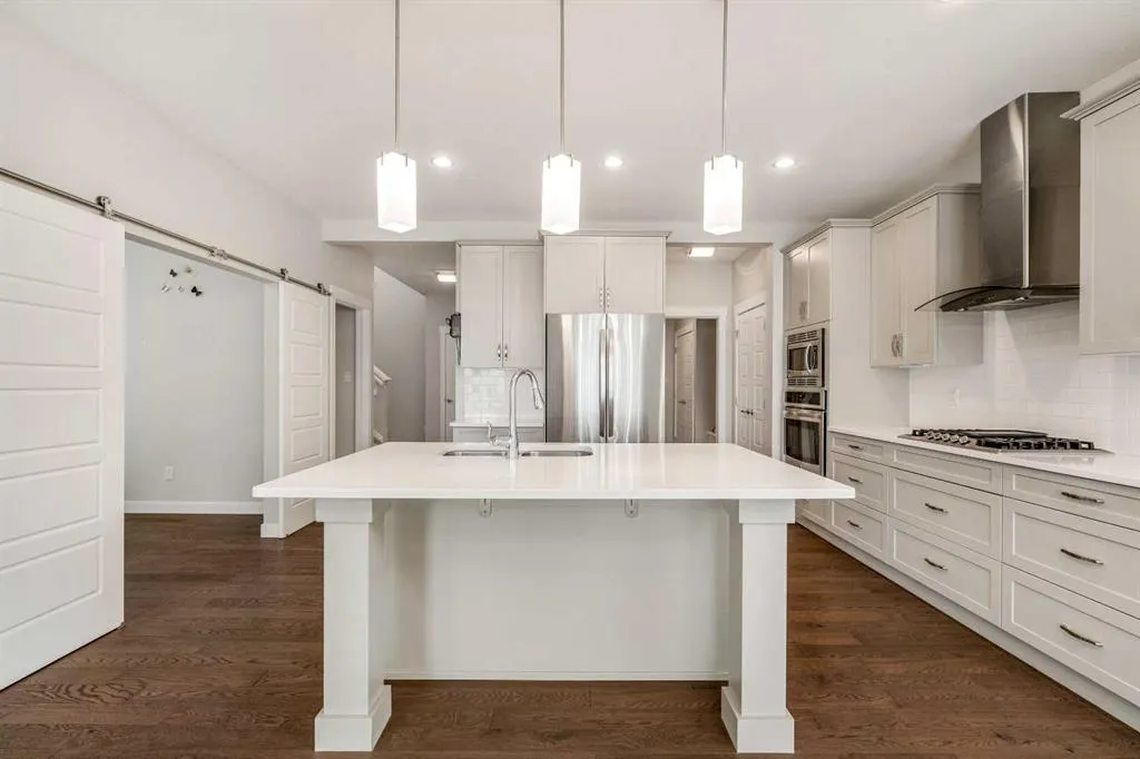 457 Westgate Crescent