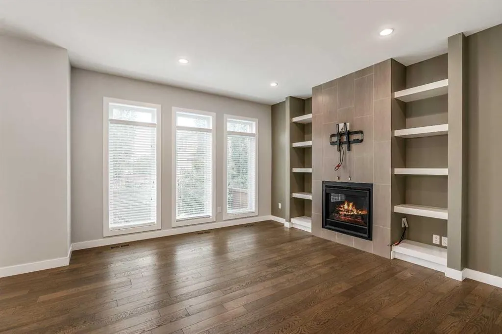 457 Westgate Crescent