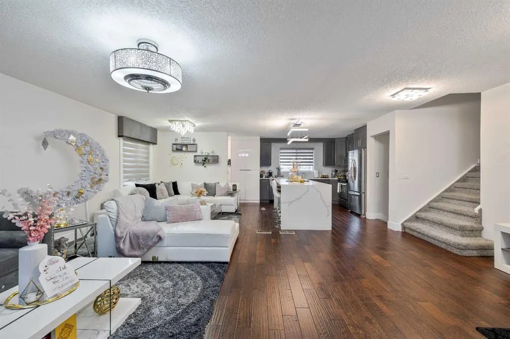 124 Whiteside Crescent NE