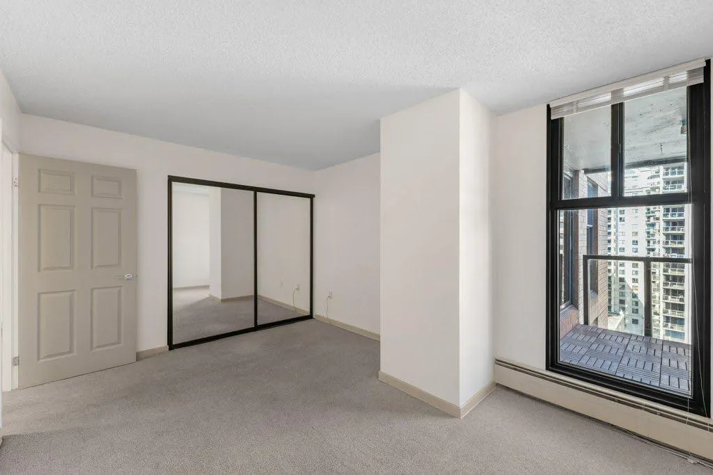 1100 8 Avenue SW, #1207