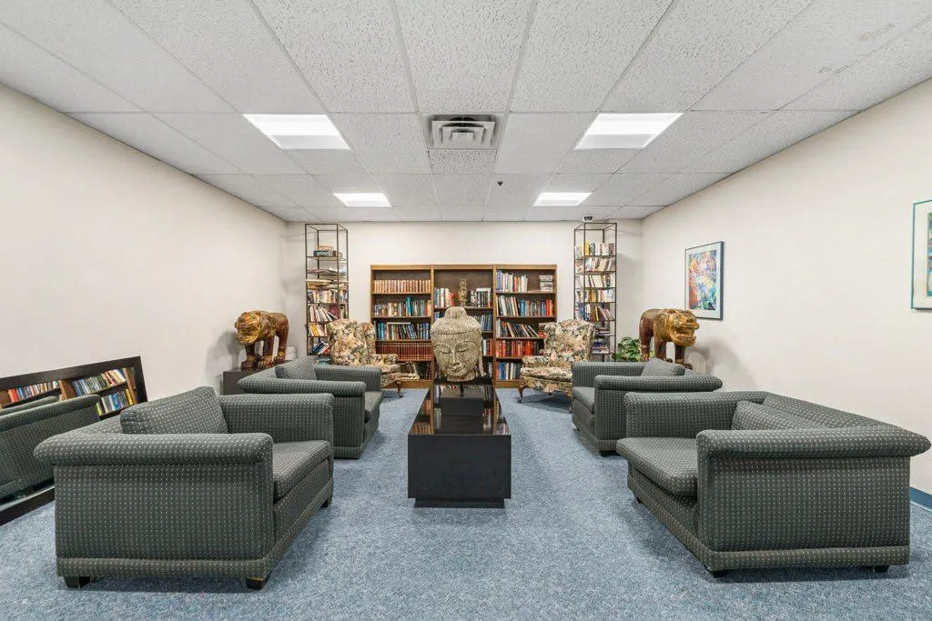 1100 8 Avenue SW, #1207