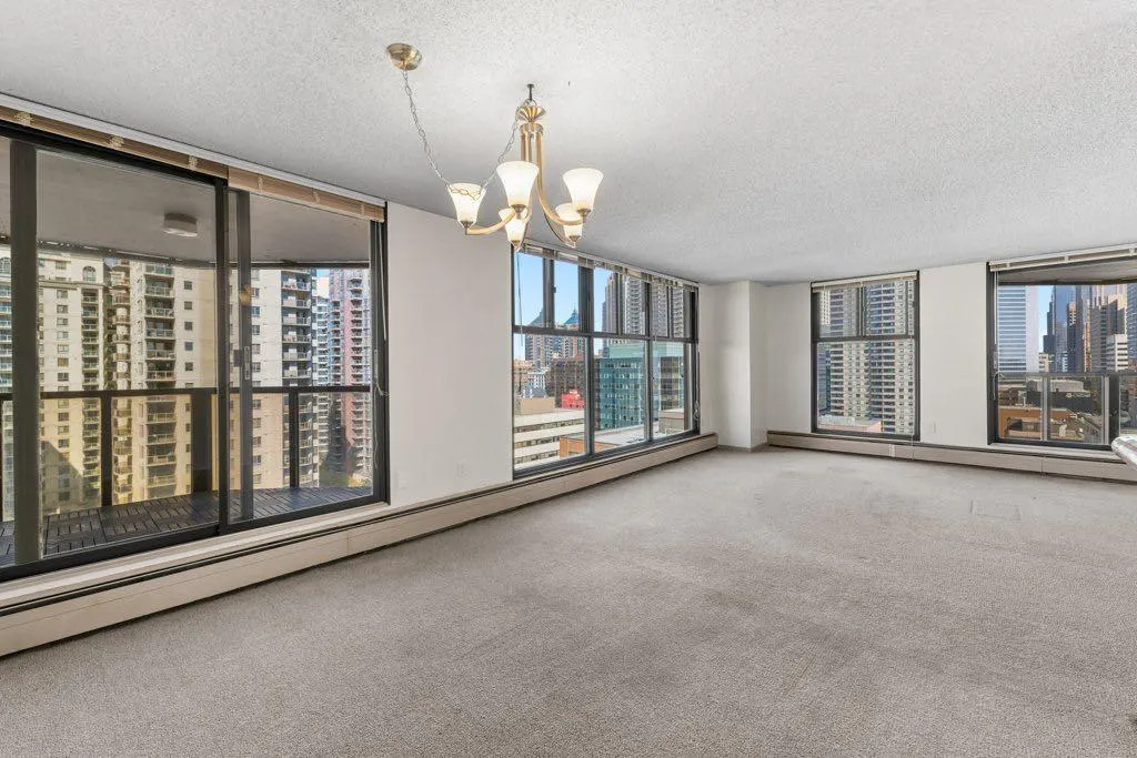 1100 8 Avenue SW, #1207