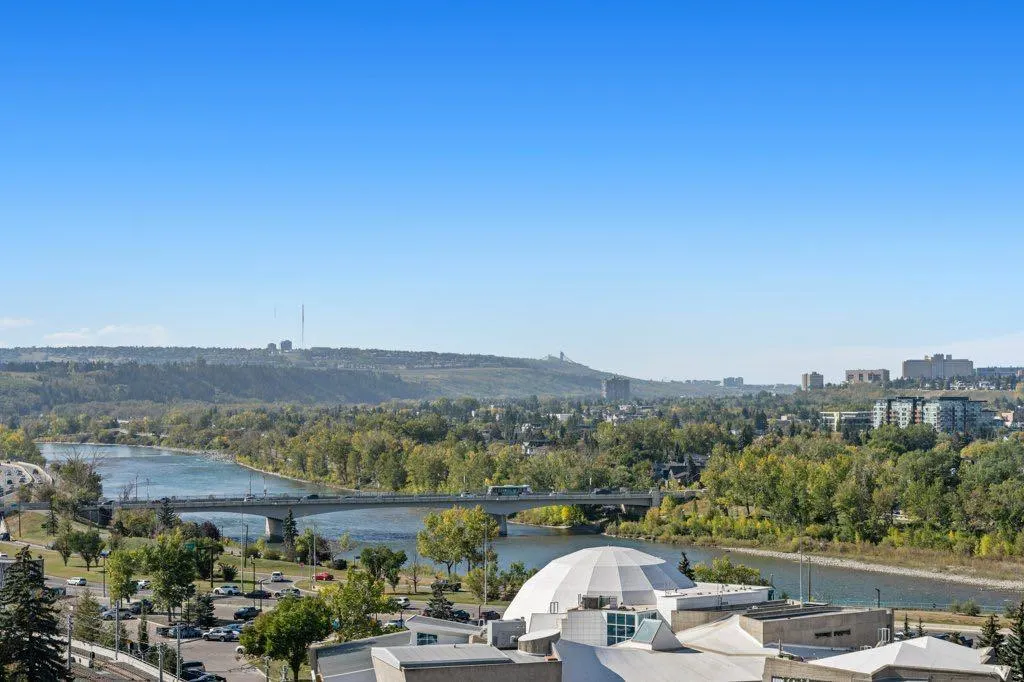 1100 8 Avenue SW, #1207