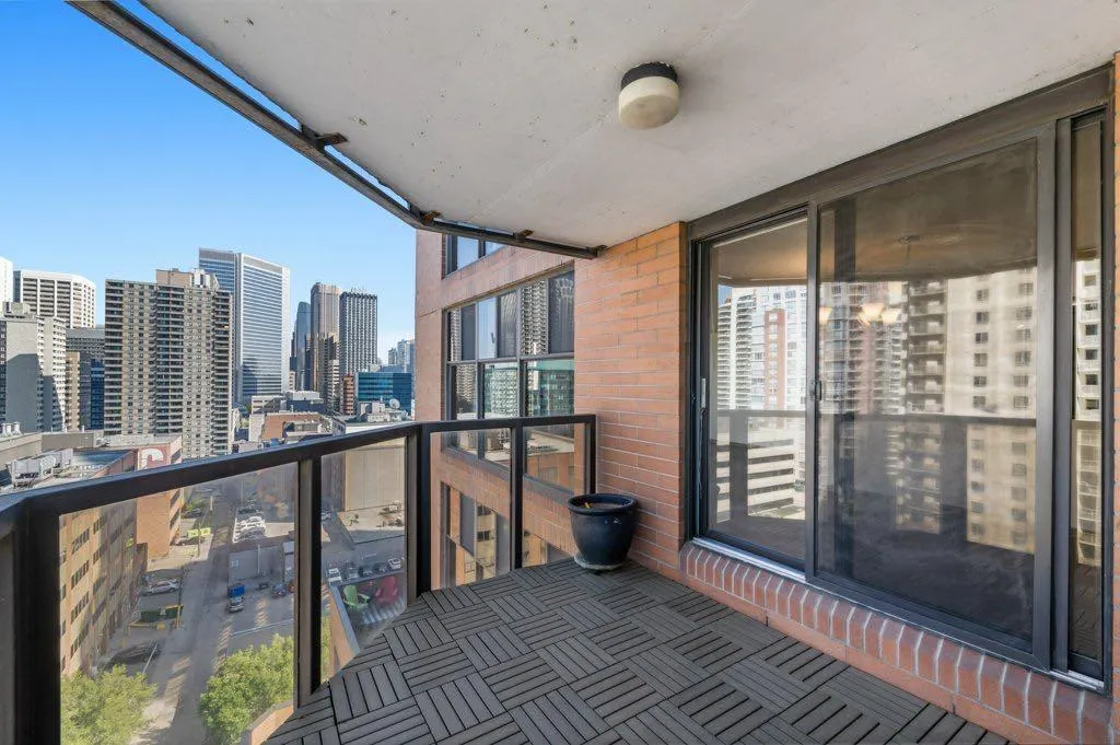 1100 8 Avenue SW, #1207