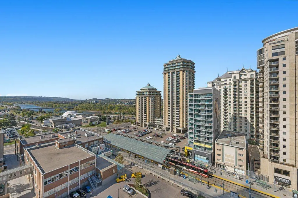 1100 8 Avenue SW, #1207