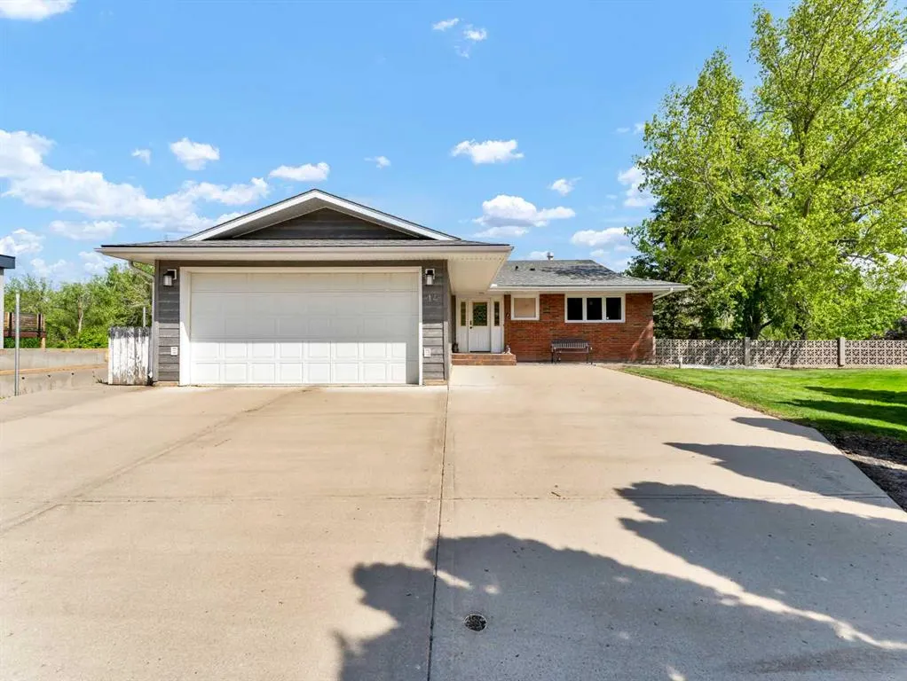 14 Finlay Court SW