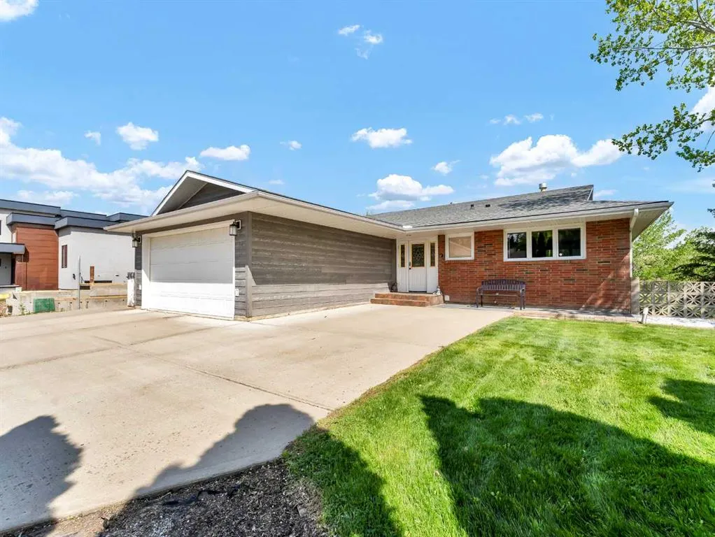14 Finlay Court SW