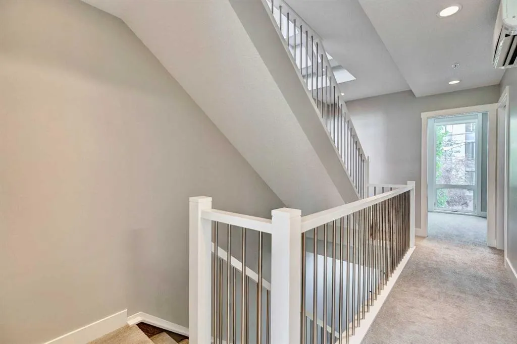 2717 17 Street SW, #204