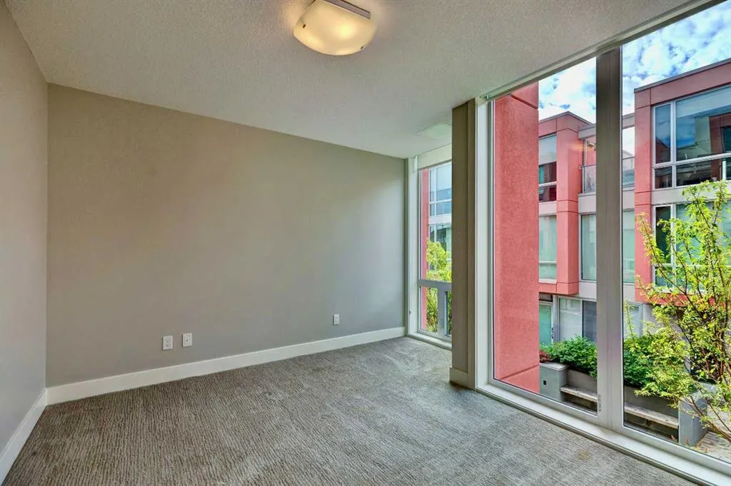 2717 17 Street SW, #204