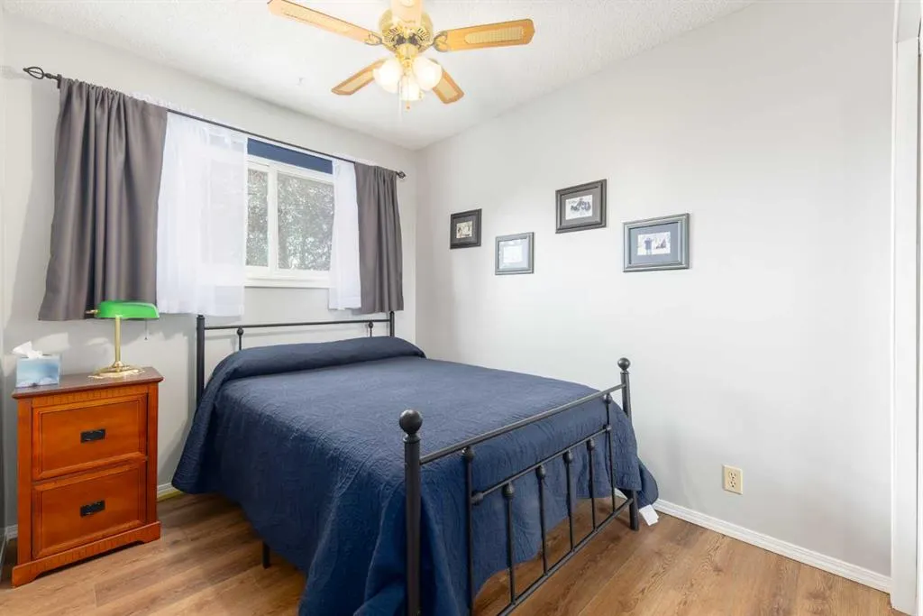 23 Whitlock Close NE